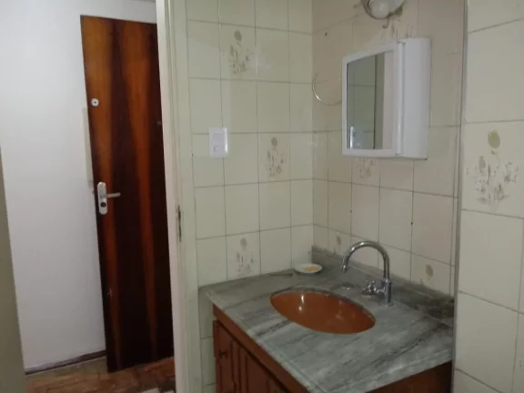 Imagem Apartamento com 1 dormitório e vaga de garagem na República