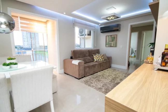Imagem Apartamento 3 dormitórios 1 siute, 2 vagas, Bairro Humaitá - Porto Alegre