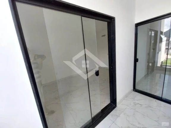 Imagem Casa duplex de 2 suítes, escritório, piscina. Cond Grand Park. Campo Grande