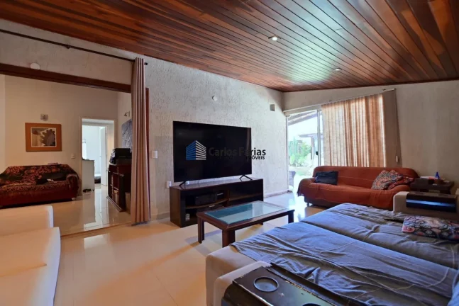 Foto do imóvel: Casa em Condomínio para Venda em Brasília, Setor Habitacional Tororó (Jardim Botânico), 3 dormitórios, 1 suíte, 3 banheiros, 4 vagas