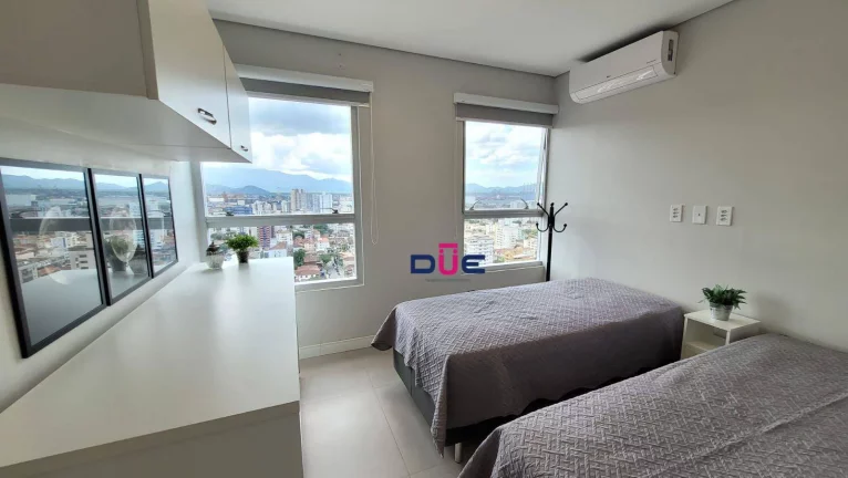 Imagem Apartamento com 2 dormitórios à venda, 74 m² por R$ 1.180.000 - Embaré - Santos/SP