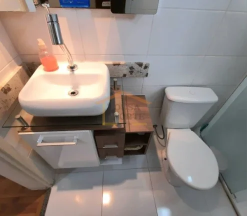 Imagem Apartamento resultante da junção de duas unidades com 183 m², 3 dormitórios, sendo 3 suites, 3 b...