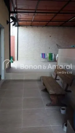 Imagem Casa térrea à venda, com acabamento de excelente qualidade!

O imóvel conta com 3 dormitórios, s...