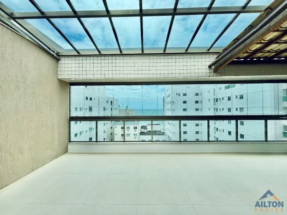 Imagem Cobertura Linear com 4 Quartos na Quadra do Mar na Praia do Morro - Guarapari/ES