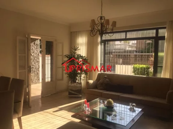 Imagem casa geminada na Ponta da Praia