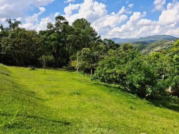 Imagem Chácara à venda no bairro Jundiaizinho (Terra Preta) - Mairiporã/SP