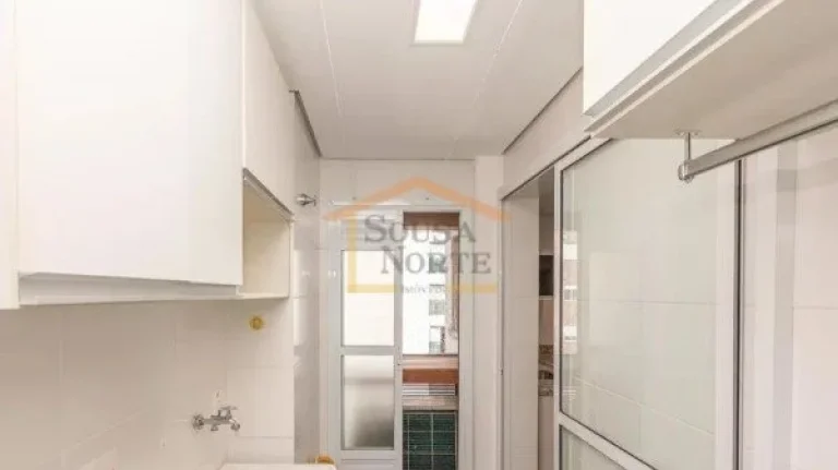 Imagem Apartamento com 82 m², com 2 dormitórios, sendo 1 suite, 3 banheiros, varanda, armários nos dormi...