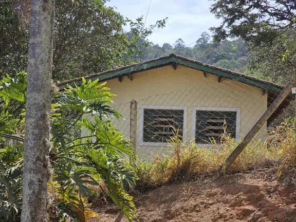Imagem Chácara à venda com 2 quartos em Estância Santa Maria do Laranjal, Atibaia - SP