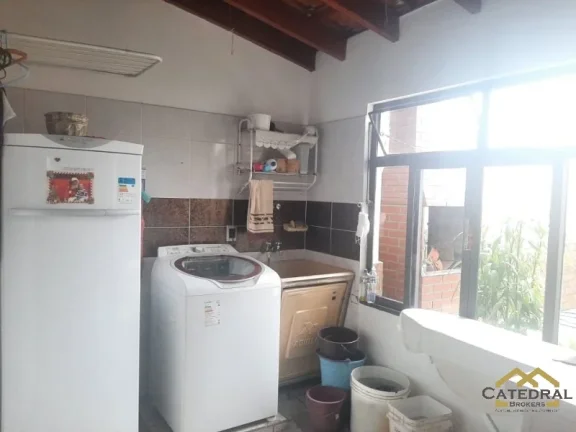 Imagem CASA COM 3 DORMITÓRIOS À VENDA, 265 M² POR R$ 900.000,00 - VILA ARENS - JUNDIAÍ/SP