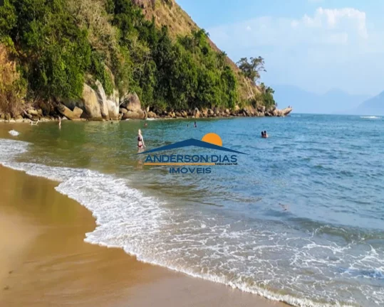 Imagem Casa com 2 dormitórios à venda, 56 m² por R$ 225.000 - Balneário dos Golfinhos - Caraguatatuba/SP