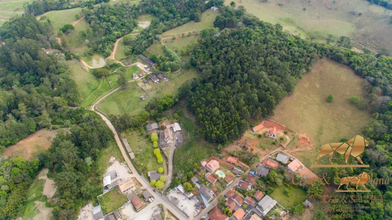 Imagem Lindo Sítio No Bairro Zé da Rosa - Campos do Jordão