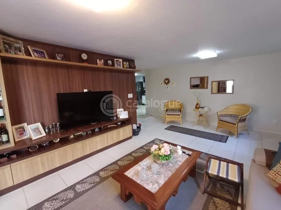 Imagem Oportunidade de Casa à venda em Ponta Negra.
