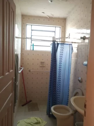 Imagem VENDE -SE CASA NO CENTRO DE T. OTONI