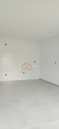 Imagem Imperdível Casa à Venda em Joinville-SC, Bairro Aventureiro: 2 Quartos, 1 Sala, 1 Banheiro, 1 Vaga na Garagem - 57m²!