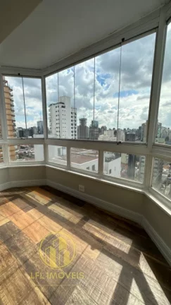 Imagem Cobertura Duplex para Venda ou Locação. com 3 suítes e 4 vagas. Vila Nova Conceição