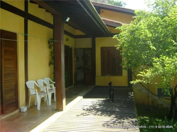 Imagem CASA À VENDA NA CHÁCARA DOS JUNQUEIRAS COM TERRENO DE 4.844 m² - MATA ATLÂNTICA.