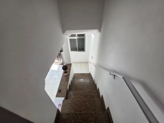 Imagem Sobrado para alugar, 235 m² por R$ 8.409,06/mês - Centro - Suzano/SP