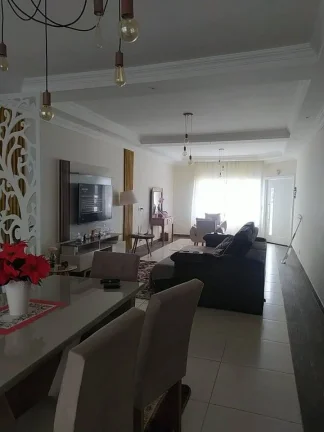 Imagem CASA NO CONDOMÍNIO PORTAL DA SERRA