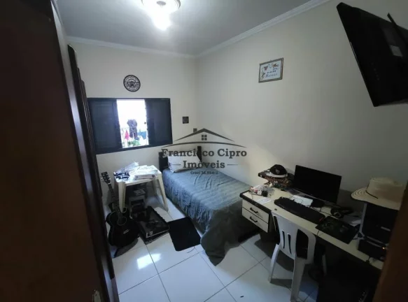 Imagem Casa à venda no bairro Jardim Esperança - Guaratinguetá/SP