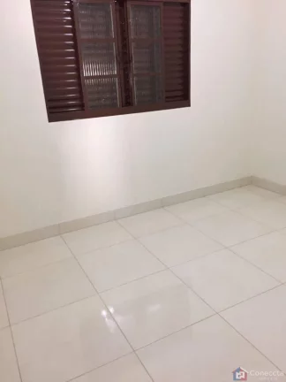 Imagem Casa à Venda no Bairro Eldorado em Patos de Minas – 3 Quartos, Quintal Amplo, R$ 355 mil