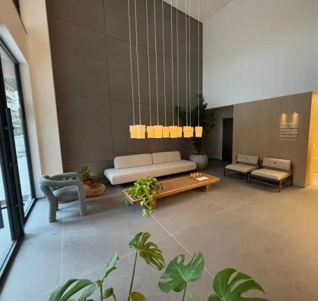 Imagem Apartamento com 3 suítes e 2 vagas de garagem no Bairro Meia Praia em Itapema