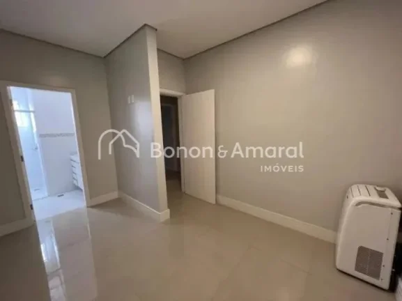 Imagem Casa à venda em condomínio, Bairro das Palmeiras, 3 quartos, Campinas
Sobrado, desocupado, na regi...