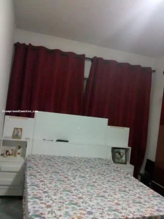 Imagem Casa para Venda em Limeira, Jardim Bartolomeu Grotta, 3 dormitórios, 1 banheiro, 1 vaga
