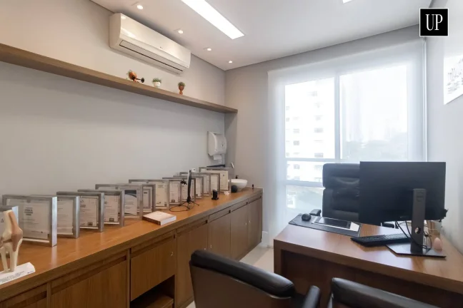 Imagem Excelente cj comercial situado no coração da Vila Clementino, próprio para consultório