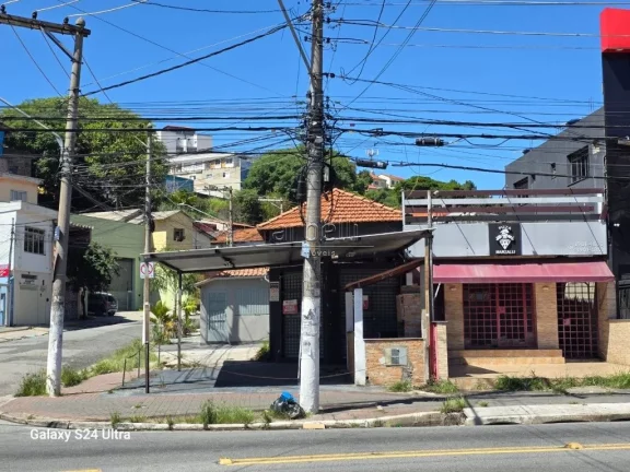 Imagem Terreno com 416 metros quadrados - medidas 32,00 laterais x 13,00 de frente - Terreno de esquina em ...