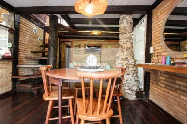 Imagem Casa Térrea em Barra do Sahy - São Sebastião