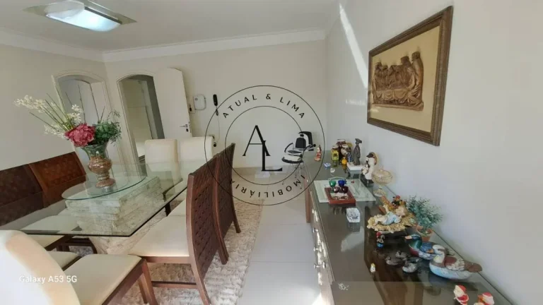 Imagem Casa à venda em Campinas, Parque Taquaral, com 4 suítes, área gourmet, piscina, 1260m2!