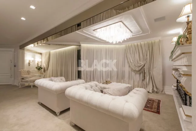 Imagem Apartamento à venda, com 4 quartos, 500m²