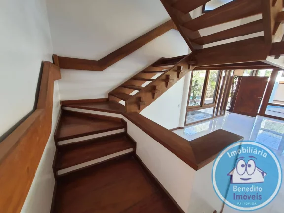 Imagem Vendo casa excepcional com design exclusivo em Porto Seguro