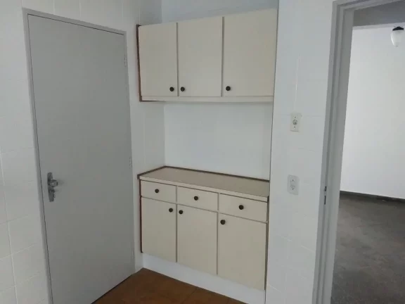 Imagem Apartamento com 3 dorm,(1 suite)2 banheiros com box blindexSala com varandaCopa cozinhaLavanderia fe...