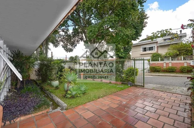 Foto do imóvel: Casa a Venda no bairro Jardim Social - Curitiba, PR