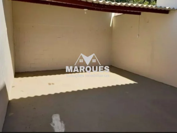 Imagem Casa com 1 Dormitório e 1 Vaga de Garagem