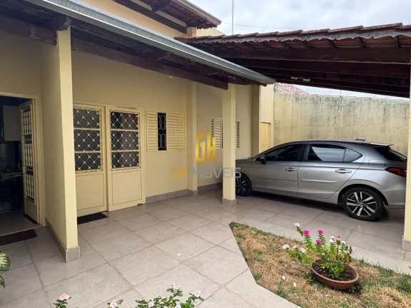 Imagem Casa com 3 quartos no Jardim Das Esmeraldas, em terreno com 213m² com 115m² de área construída p...