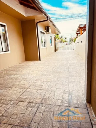 Imagem Casa no Canto Grande