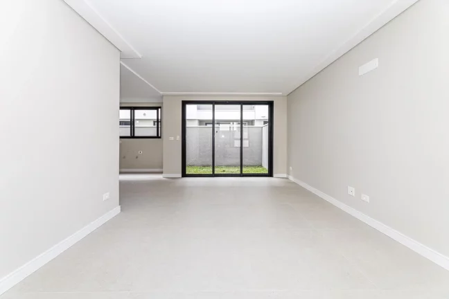 Imagem Sobrados Triplex em Condominio Sta Felicidade