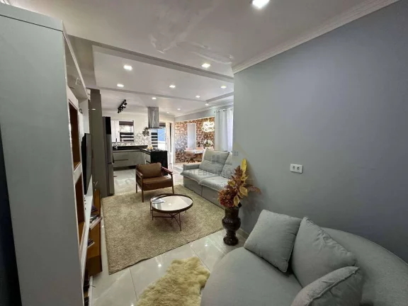 Imagem Sobrado com 5 dormitórios à venda, 210 m² por R$ 650.000,00 - Residencial Donato Flores - Tatuí/SP