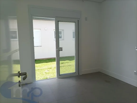 Imagem Casa à venda com 4 suítes no Reserva das Águas em Torres/RS