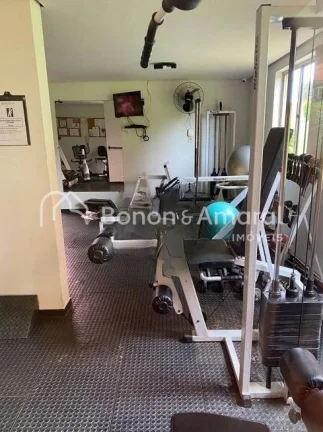 Imagem Apartamento com 3 quartos reformado e mobiliado em andar alto no condomínio Villaggio di Roma na Ch...