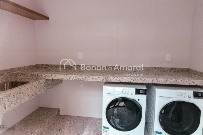 Imagem A apenas uma quadra da Júlio de Mesquita, próximo ao Colégio Progresso, supermercados, bares e re...