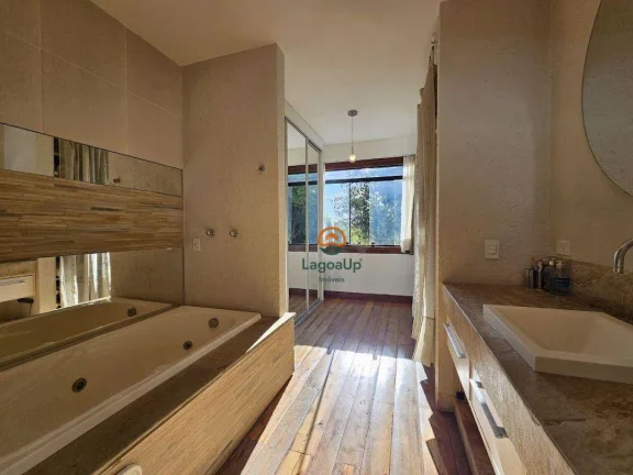 Imagem Casa com 4 dormitórios à venda, 360 m² por R$ 1.650.000 - Recanto do Poeta - Lagoa Santa/MG