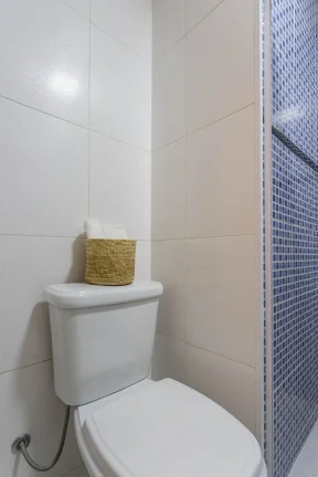 Imagem Apartamento 51M² Reformado, 2Q, 1 Banheiro.