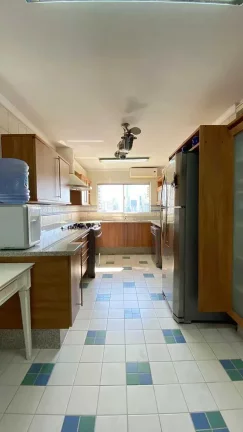 Imagem Apartamento vista mar mobiliado com 4 suítes e 3 vagas na Av. Atlantica em Balneário Camboriú