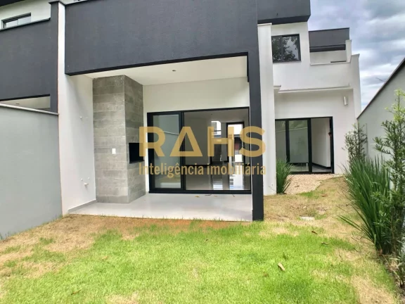 Imagem Sobrado Alto padrão a venda com 160,87 m² de área construída, 1 suíte e 2 quartos a venda no me...