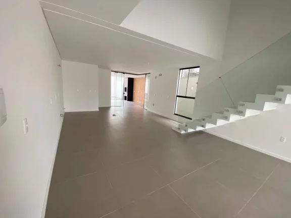 Imagem Geminado Sobrado Bairro Floresta com 3 suítes