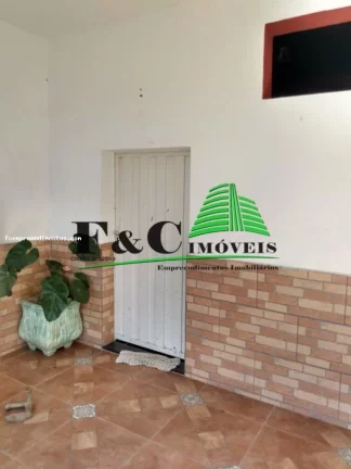 Imagem Casa para Venda em Araras, Nova Cascata, 5 dormitórios, 2 suítes, 2 banheiros, 5 vagas