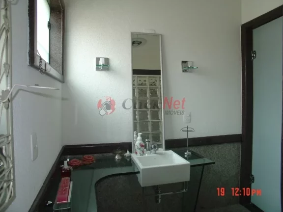Imagem Belíssimo Sobrado para Venda no Bairro Dos Casa em São Bernardo
